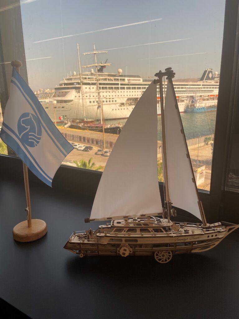 Με θέα το λιμάνι του Πειραιά!